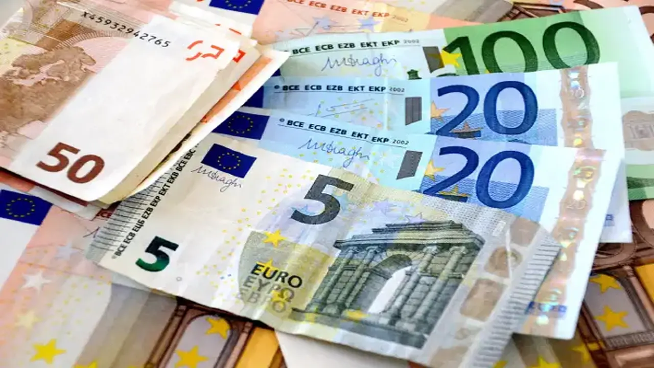 تطورات جديدة في أسعار صرف اليورو داخل البنوك المصرية خلال تعاملات الأحد
